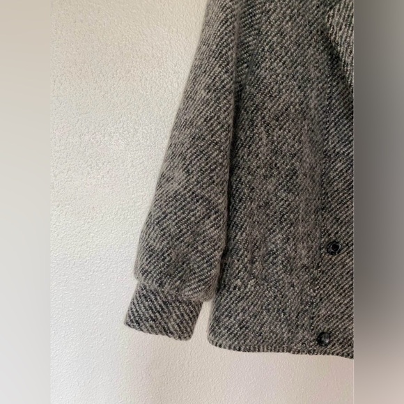 Double Breasted Boxy Grey Coat - Picture 6 of 9